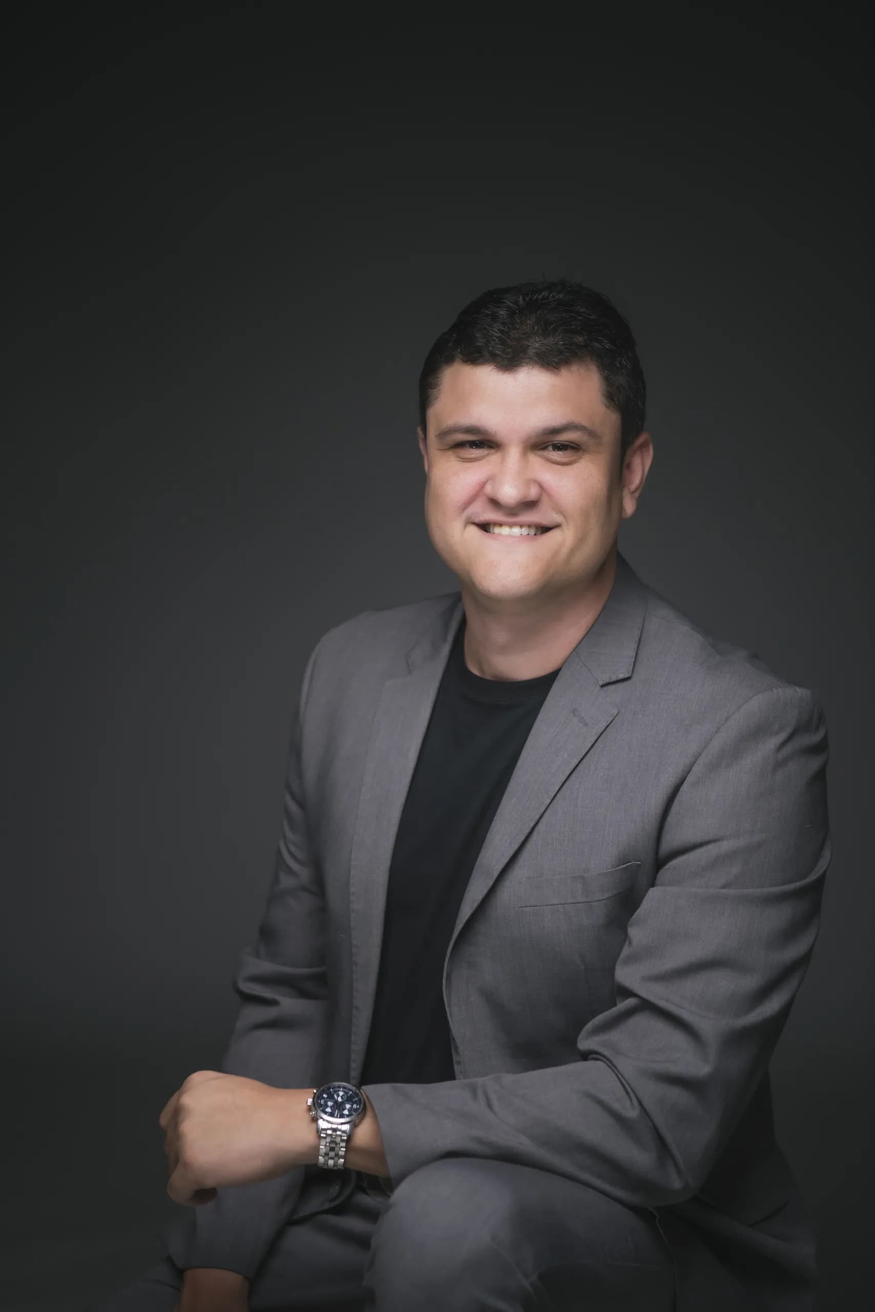 Dr. Rafael Melo Silva